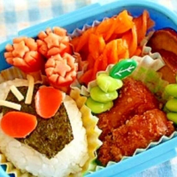 お弁当に!仮面ライダーフォーゼのおにぎり